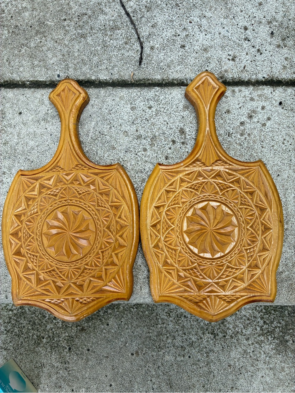 Hand-Carved Wooden Serving Paddle Set - Honey Brown
